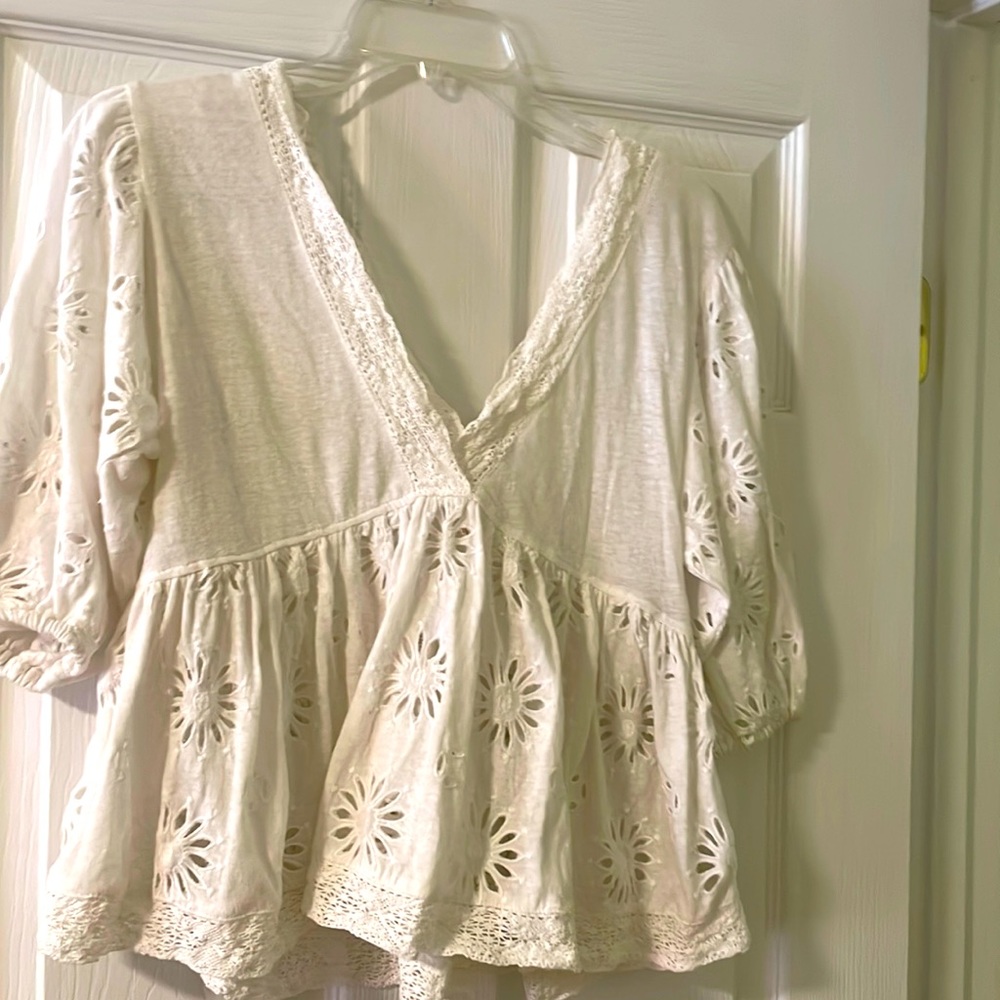 XS or S cotton white boho peasant top